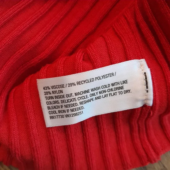 510a. bright red A New Day button down ribbed knit sleeveless tank top, S - Picture 4 of 7